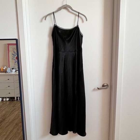 Vince Sheer-Paneled Slip Dress Slip Dress - 0 - Picture 4 of 6